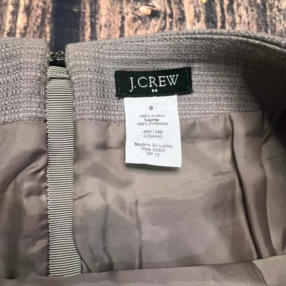 J. Crew Women's Beige Mini Skirt Size 0 Short Solid Back Zipper - Picture 2 of 3